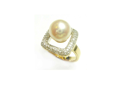 Pearl Ring